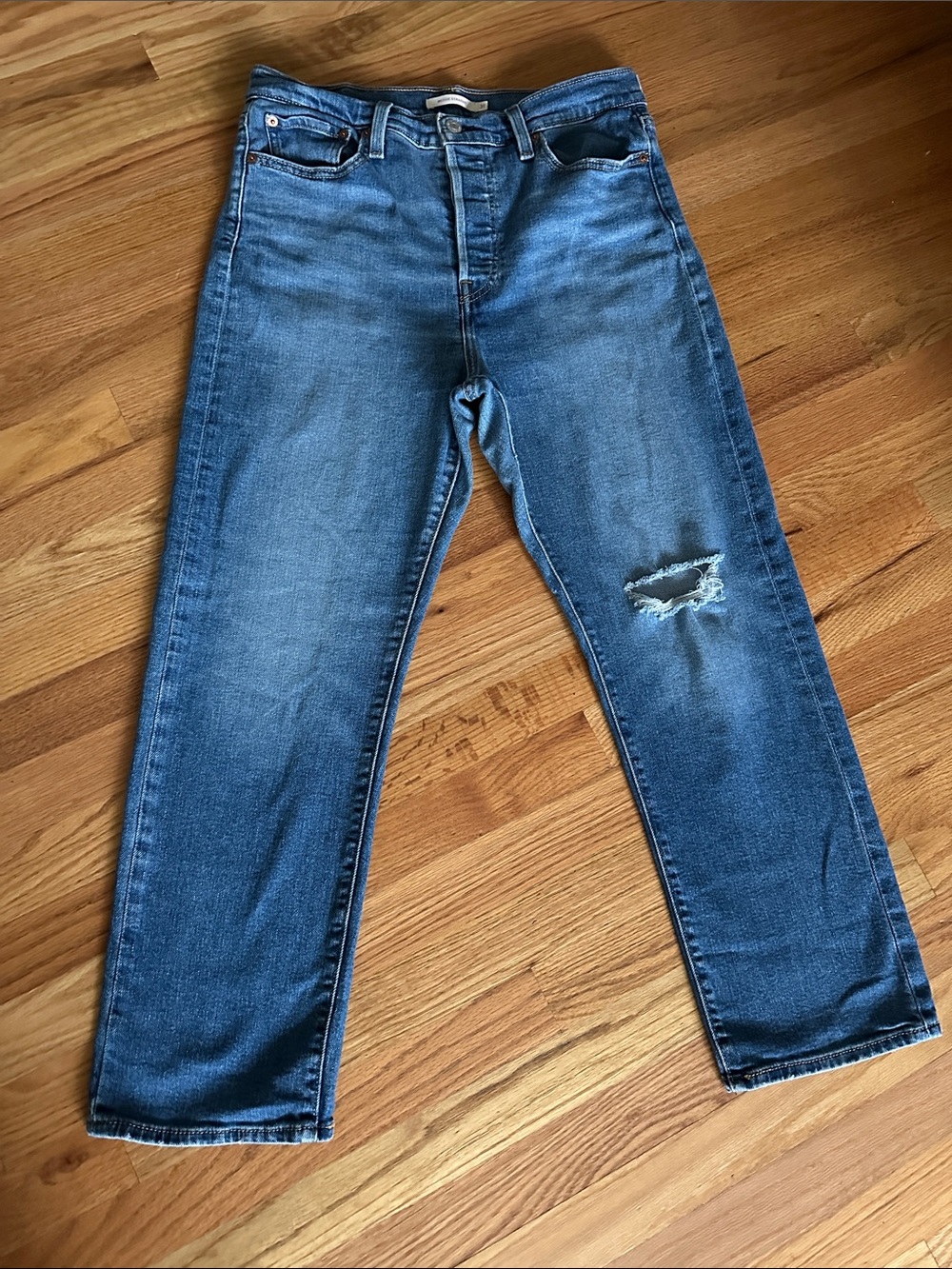Levi’s wedgie straight leg